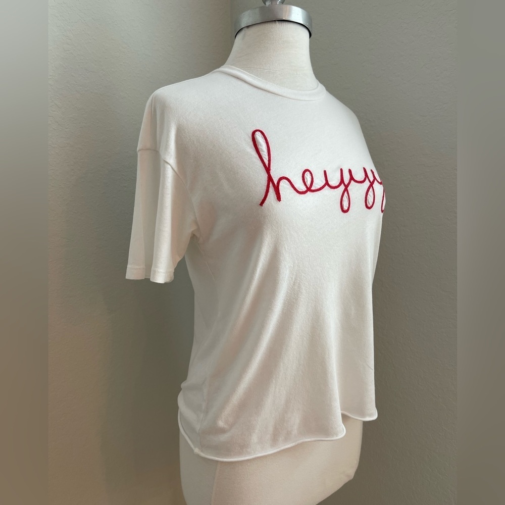 AMERICAN EAGLE ‘heyyy’ Tee - Picture 3 of 7